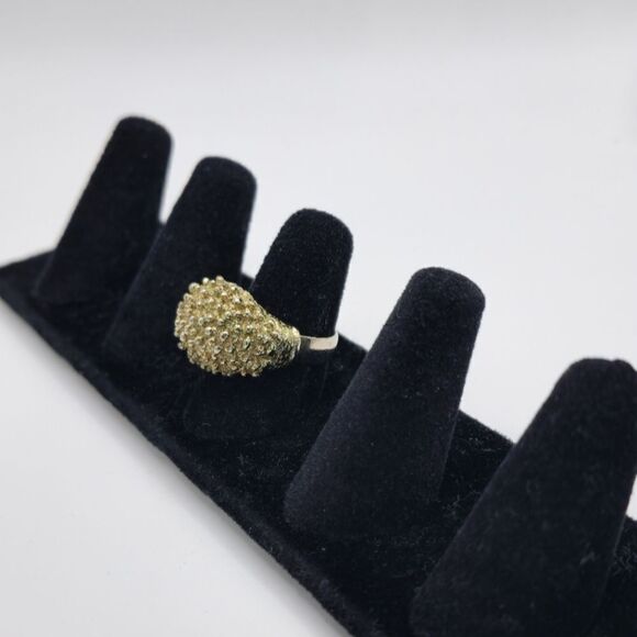 Vintage gold brutalist dome statement ring - Picture 2 of 3